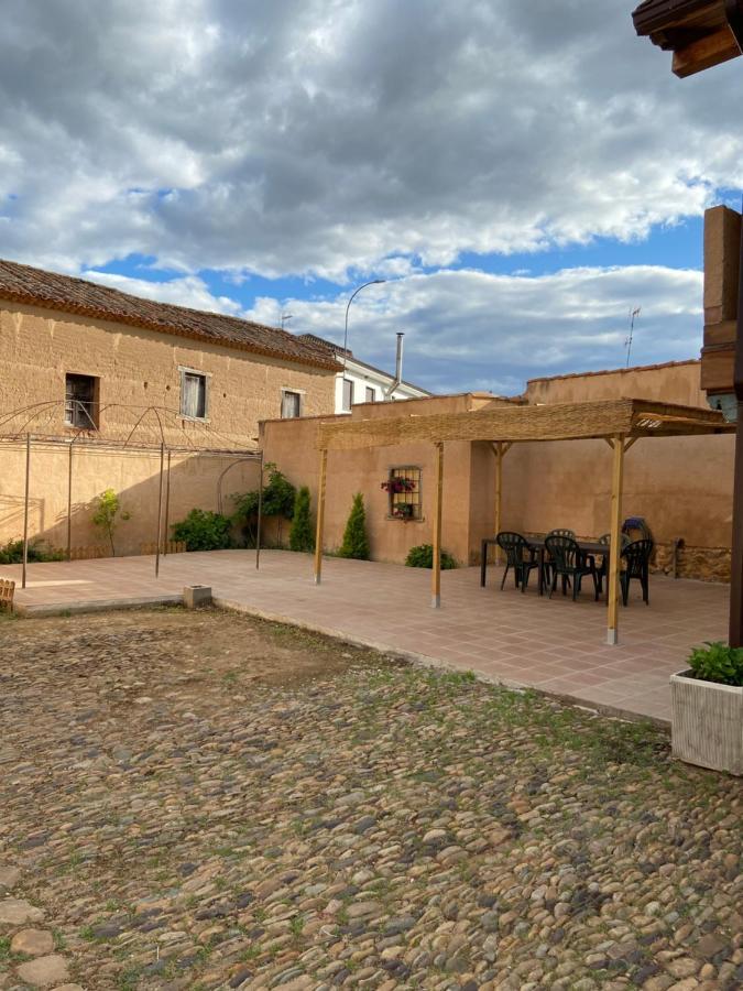 Casa Villa Franca Llamas de la Ribera Luaran gambar